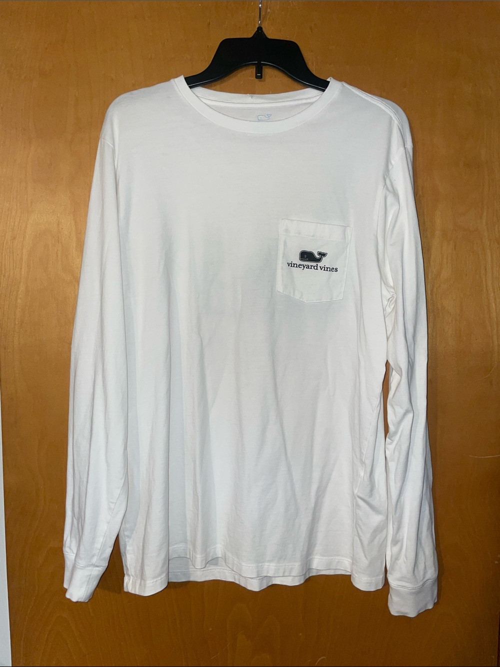 Vineyard Vines long sleeve shirt size medium